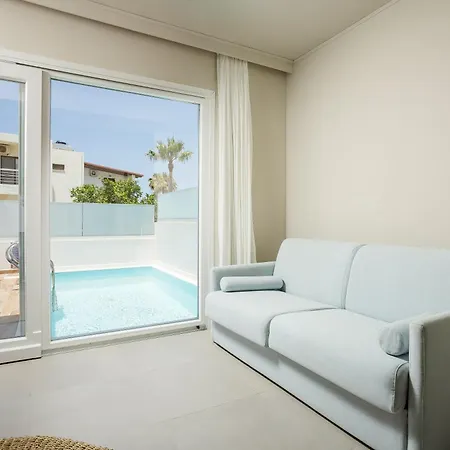 Apart Otel Sarpidon