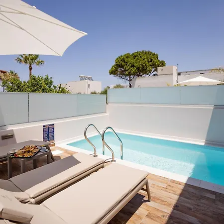Sarpidon Aparthotel Agia Marina